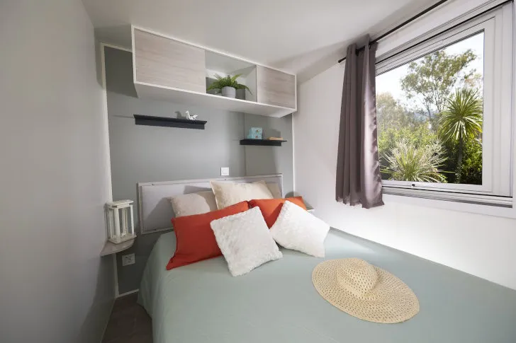 Mobil-Home Evo Premium 23M² (2 Chambres) + Terrasse Intégrée 7M² + Clim + Tv + Lv