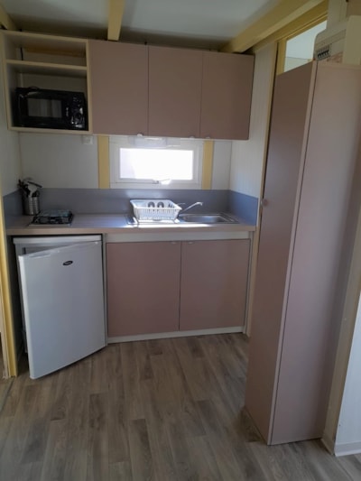 Chalet GECKO Standard 20m² (2 bedrooms) + sheltered terrace 7m² — 3