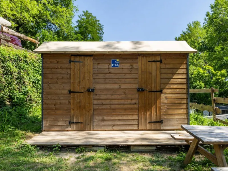 Emplacement Freecamp Avec Sanitaire Privé + Petite Cuisine 2 Feux Gaz Et Frigo + Électricité