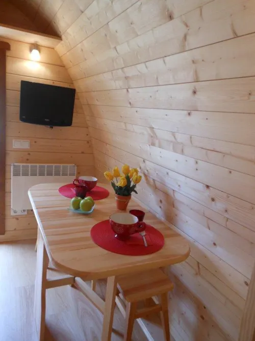 Accommodation - Cabane Forestière - image n°5 - Roulottes et Cabanes de Saint Cerice