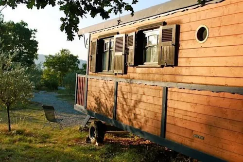 Mietunterkunft - Planwagen  All-Inclusive-Formel - image n°4 - Roulottes et Cabanes de Saint Cerice