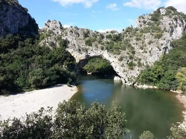 Roulottes et Cabanes de Saint Cerice - image n°15 - Ardeche