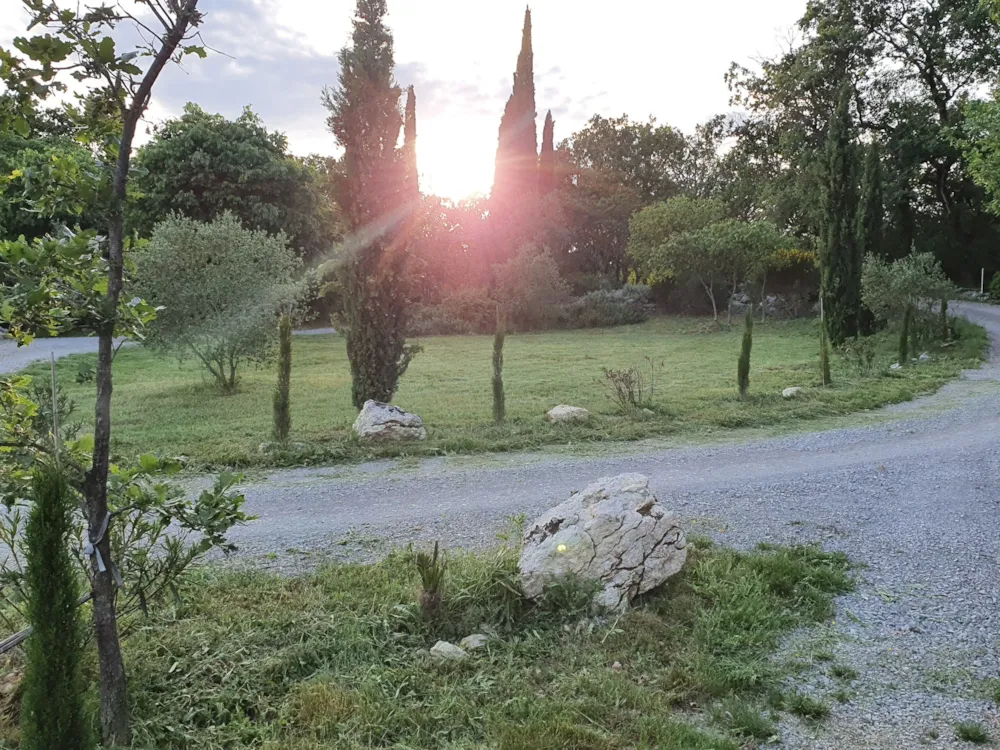 Roulottes et Cabanes de Saint Cerice - image n°61 - Ardeche