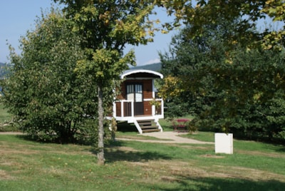 Gypsy wagon hotel style