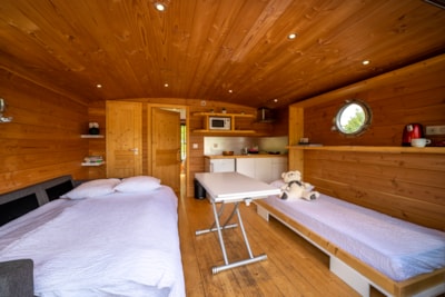 Toue cabanée - House boat
