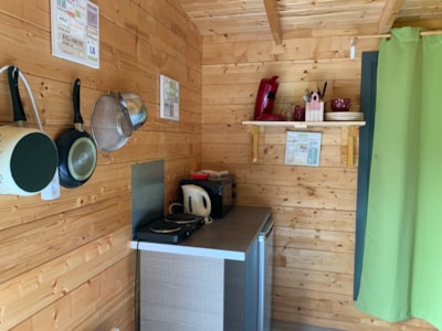Taboo Hut