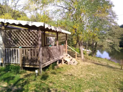 Accommodation - Mobil-Home 6/8 Places, 32M² (3 Bedrooms). Tv - image n°2 - Camping Coeur d'Ardèche