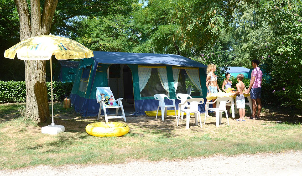 Mietunterkunft - Authentisches Zelt - Camping Coeur d'Ardèche