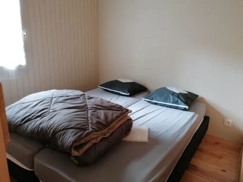 Location - Chalet Avec Spa 5 Places, Climatisé, Lave Vaisselles Et Tv - image n°5 - Camping Coeur d'Ardèche