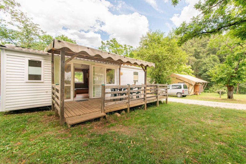 Mobil-home 5/7 places. TV