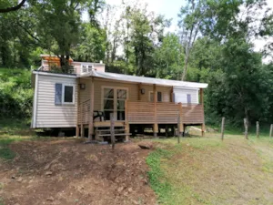 Locatif - Mobilheim mit 3 Schlafzimmern, 2 Badezimmern, klimatisiert - Camping Coeur d'Ardèche