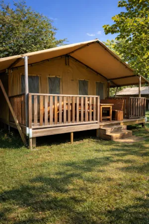 Locatif - Klimatisiertes 6-Personen-Safarizelt - Camping Coeur d'Ardèche