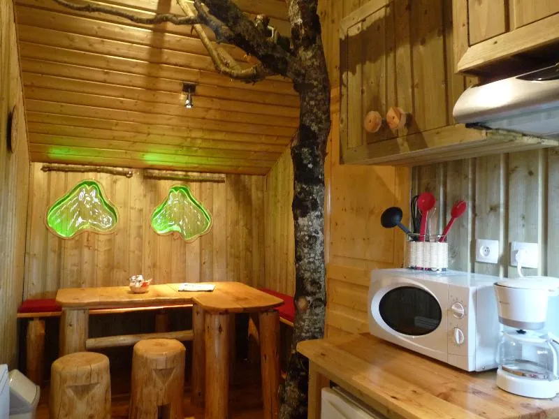 Maison Dans Les Branches