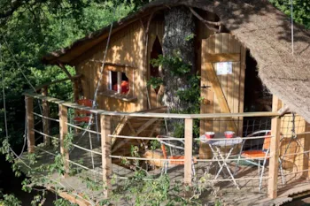 Huuraccommodatie(s) - Boomhutten ( Droog Toilet, Zonder Douche) - DéfiPlanet' à Dienné