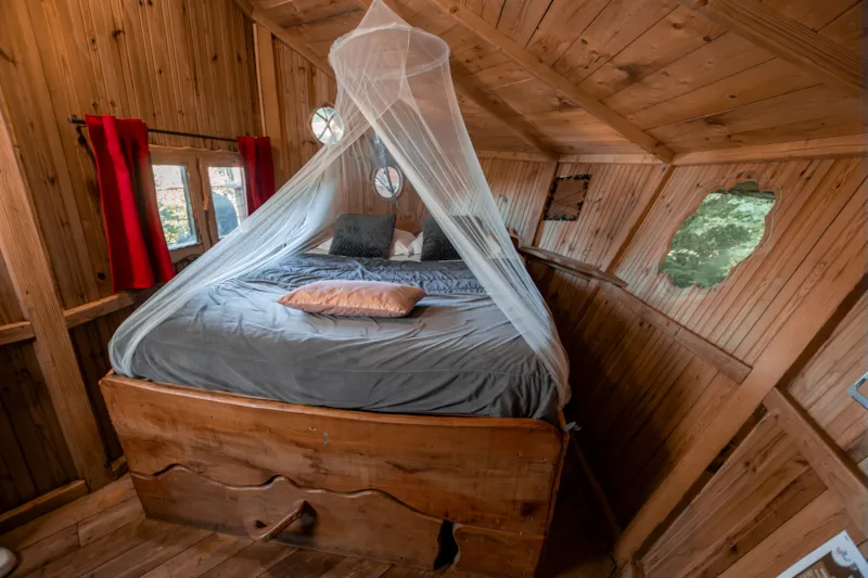 Cabane Dans Les Arbres (Avec Toilettes Sèches, Sans Douche)