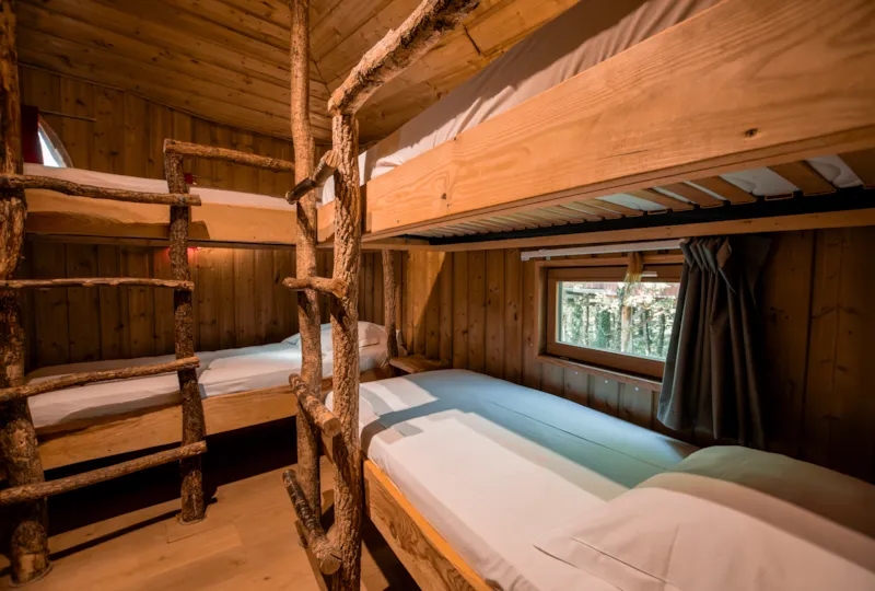 Maison Dans Les Branches