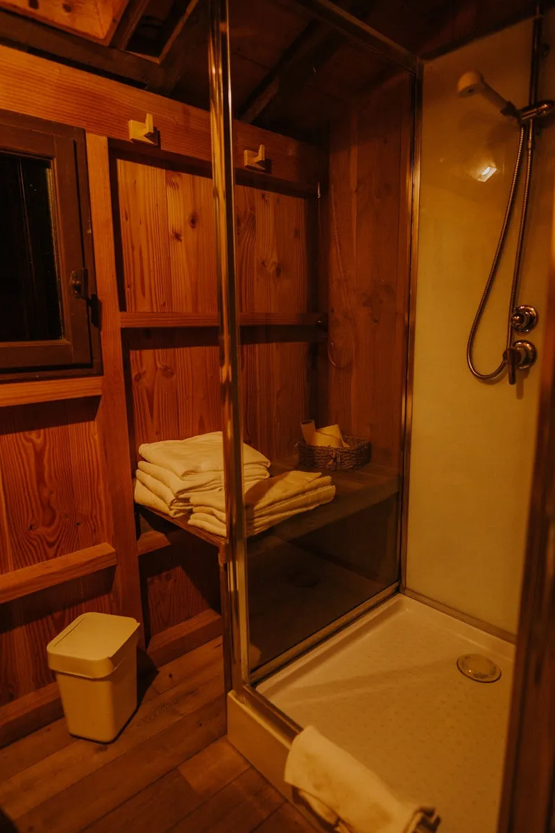 Cabane Et Jacuzzi Privatif