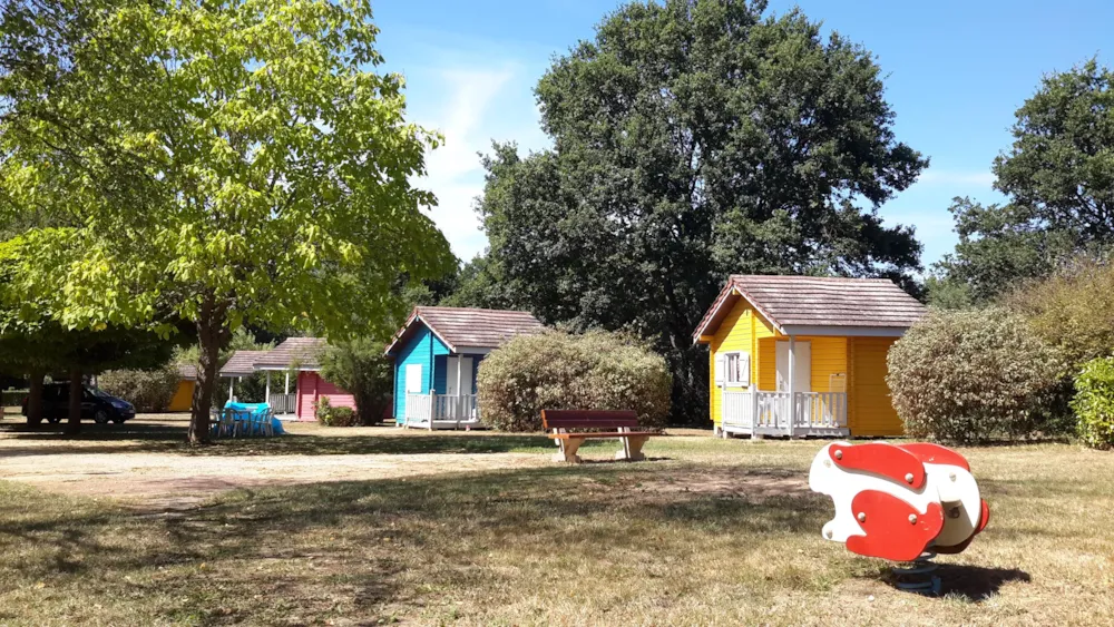 Camping du Pont Vert - image n°1 - Camping2Be