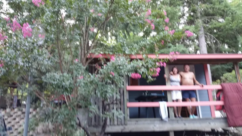 Chalet Confort Avec Terrasse (Avec Climatisation Mobile En Option)