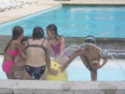 Bathing CAMPING LES SOURCES - St Jean Du Gard