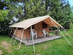 Location - Tente Cabanon 4 Couchages - CAMPING LES GRANGES BAS