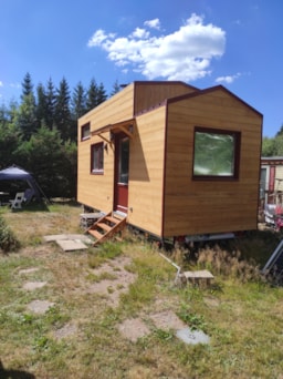 Huuraccommodatie(s) - Tiny House With One Mezzanine Rooms - CAMPING LES GRANGES BAS
