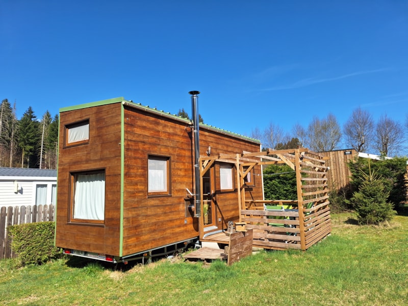 Tiny house mit einem Zimmer im Mezzanin (ohne Fernseher)