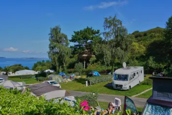 Stellplatz - Tal Stellplatz + 1Fahrzeug - Camping Eden Villages Cap de Bréhat