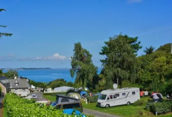 Stellplatz - Tal Stellplatz Xl + 1Fahrzeug - Camping Eden Villages Cap de Bréhat