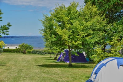 Camping Pitch Access Ocean View + vehicle — 2