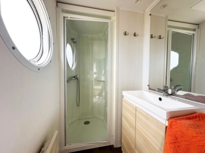 Access 3 bedroom mobile home — 5