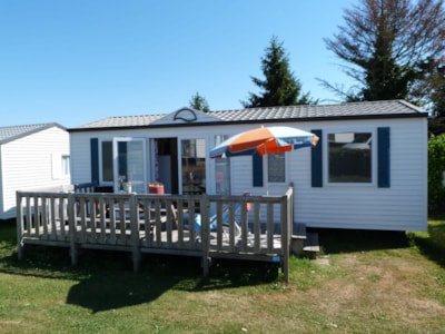 Comfort 3-bedroom mobile home with TV — 1