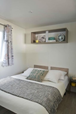Mobil Home Comfort Spot De Surf,  2 Bedrooms, 25M² ,1/2 Sheltered Terrace,