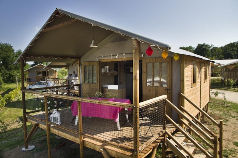 Cabin Lodge 5