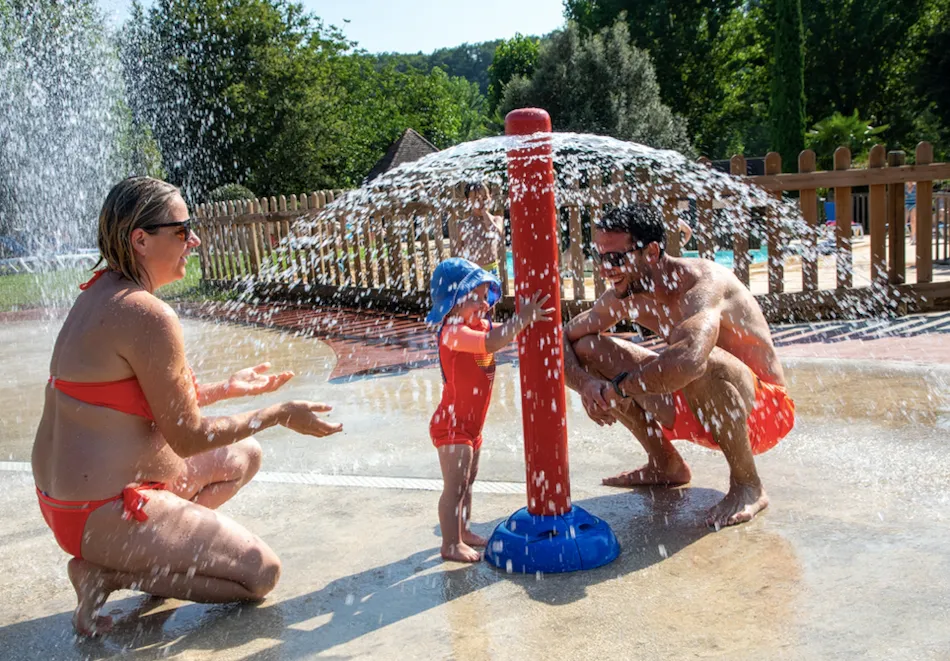 Camping Le Rocher de la Cave