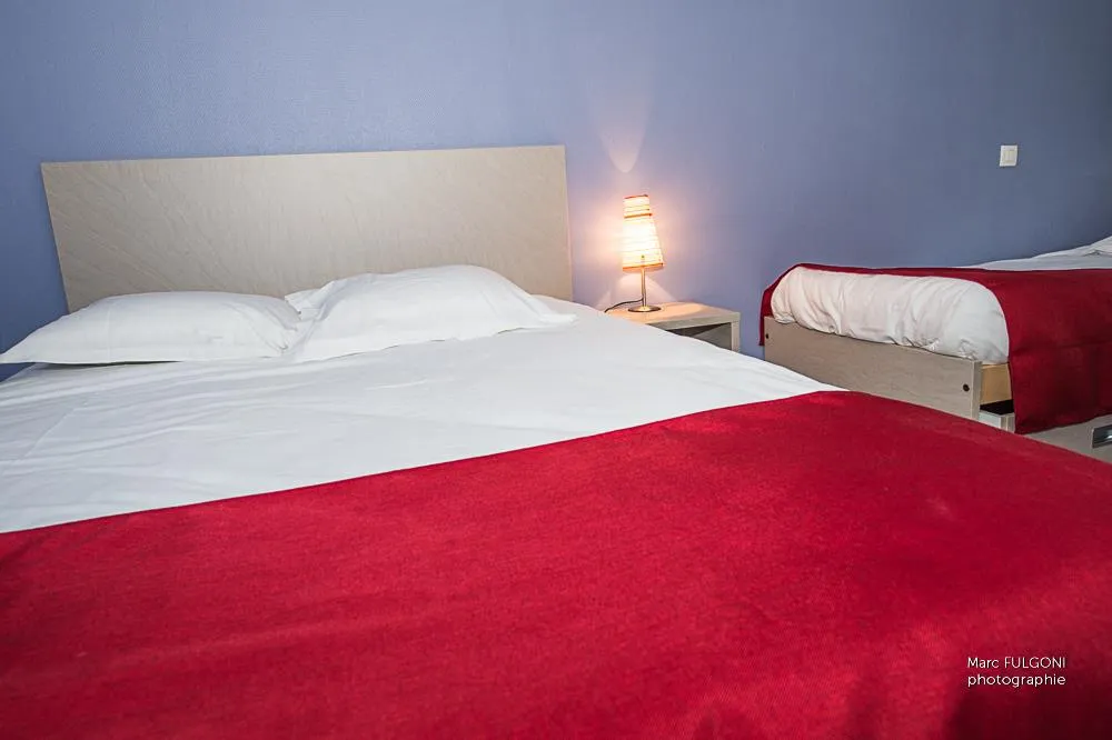 Chambre - 22 / Chambre Double A Triple Avec Television - DOMAINE DU HAUT DES BLUCHES