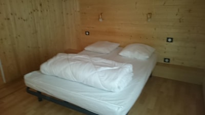 8.CHALET BOIS MONTAGNE 35m² met toegankelijk voor gehandicapten en terras * — 6