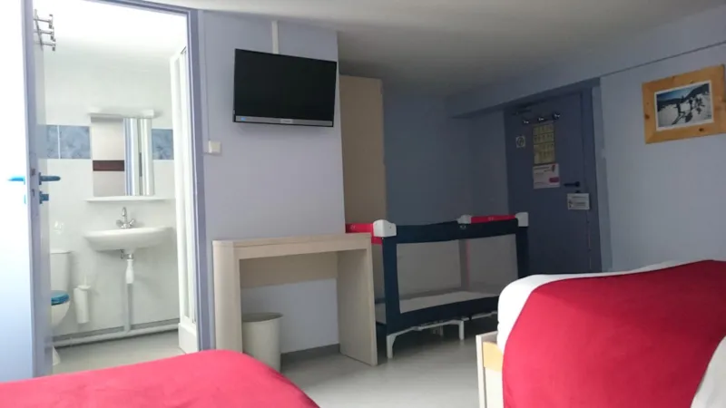 23 / Chambre Double A Triple  Avec Television