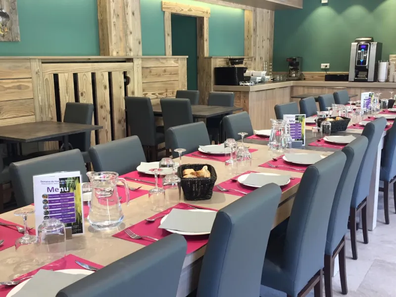 12/ Chambre Quadruple Avec Television