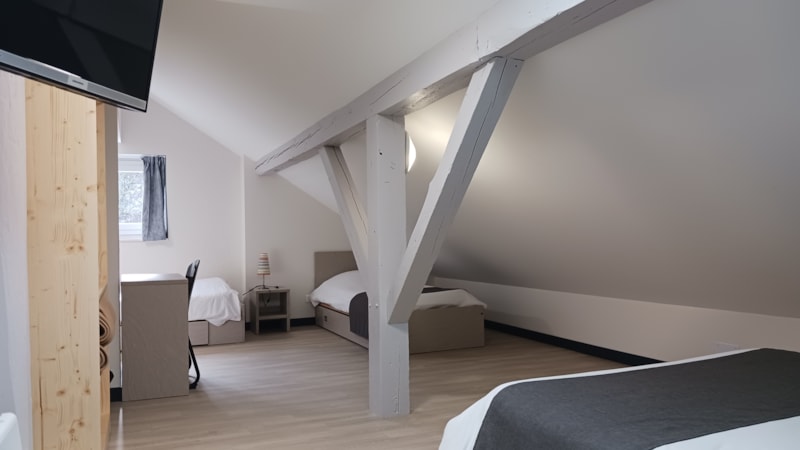 20 / Attic Bedroom for 4 persons