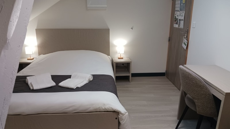 20 / Dacghzimmer für 4 personen