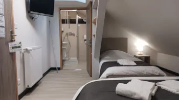 Zimmer - 25 / Kleines Dachzimmer Für 1 Personen Oder 2 Personen, Wenn 1 Kind Dabei Ist - DOMAINE DU HAUT DES BLUCHES