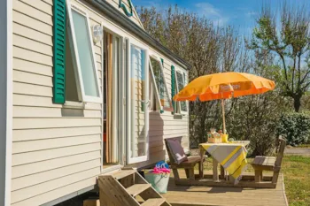 Mietunterkunft - Mobilheim Classic 3 Zimmer H6p3 - Camping Marvilla Parks - La Baie de Kernic