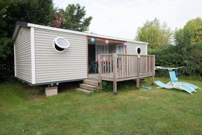 Mobil-home LE PATIO Standard 29m² (2bed-4pers) + 2SDB + integrated terrace 11m²+ TV