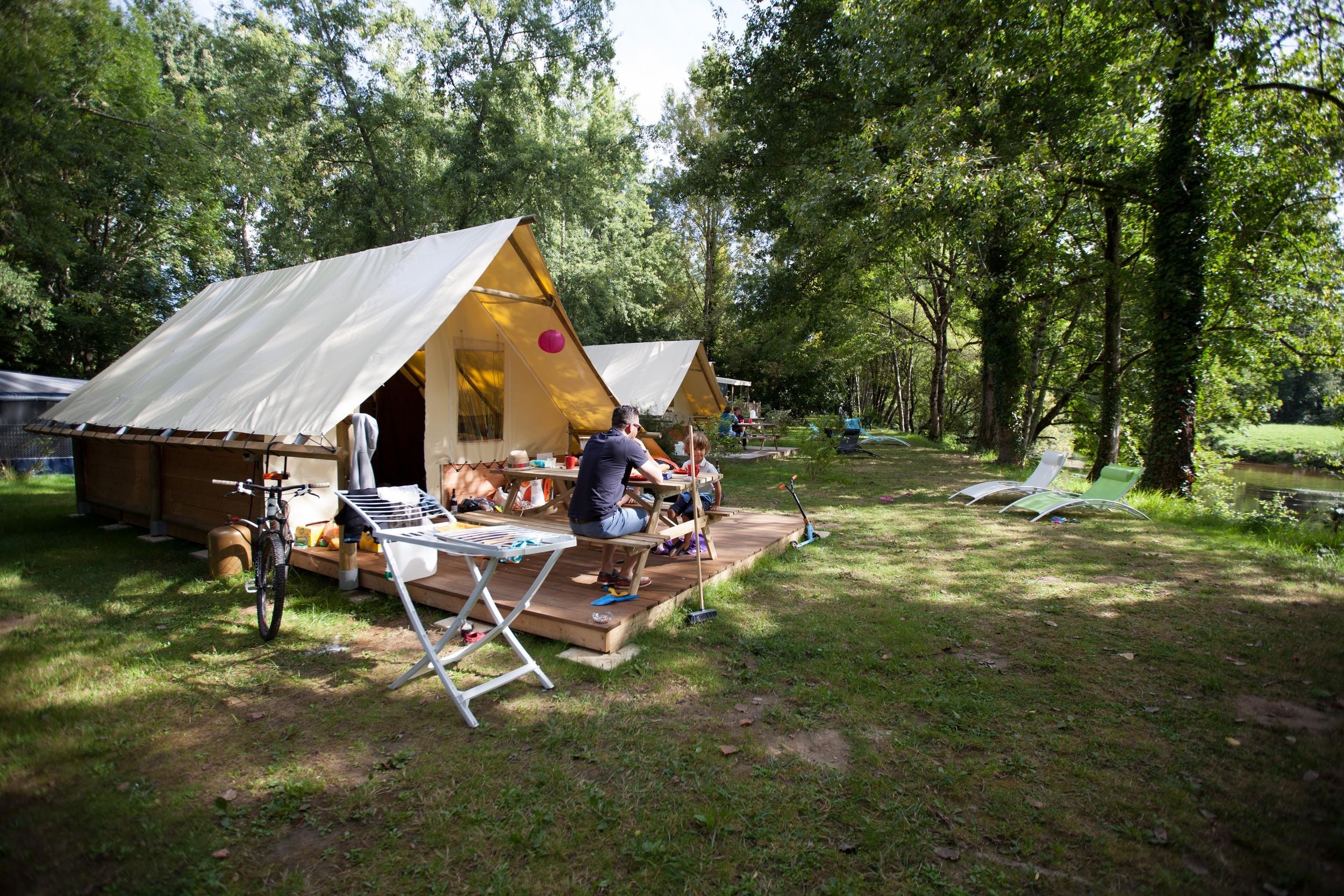 Flower Camping Brantôme Peyrelevade — Photo 5