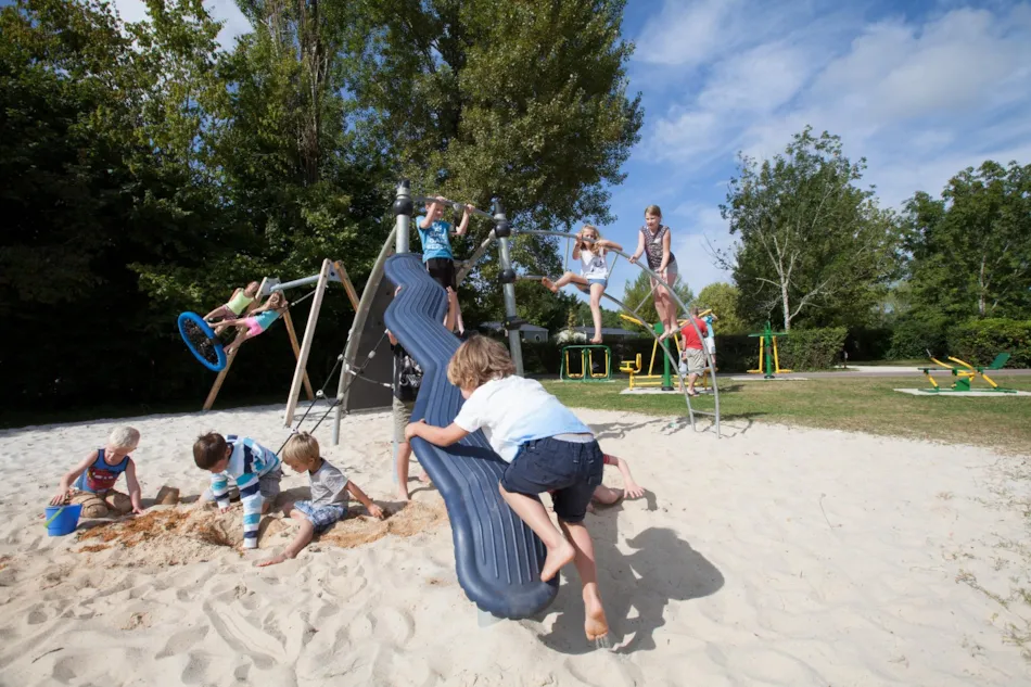 Camping Brantôme Peyrelevade