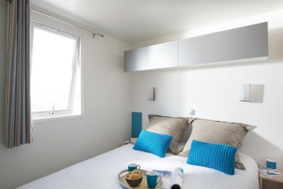 Mobil-home Le Platane Confort 29m² (3bed-6p) + semi-covered terrace 15m² + TV (Sam)