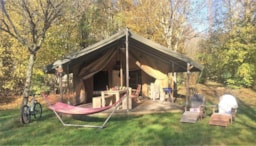Location - Tente Lodge Safari 35 M² - 2 Chambres - 10 M² Terrasse Couverte - Camping Brantôme Peyrelevade