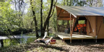 Huuraccommodatie(s) - Luxe Tent Lodge Safari Aan De Rivier 40 M2 - Camping Brantôme Peyrelevade