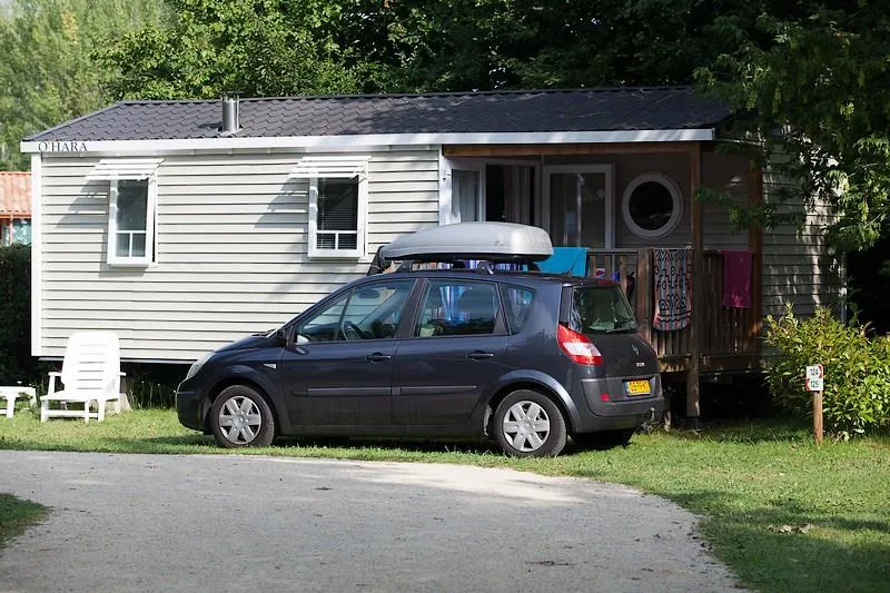 Location - Mobil-Home Le Châtaignier  Dimanche 29M² (2 Chambres) + Terrasse Intégrée + Tv - Camping Brantôme Peyrelevade